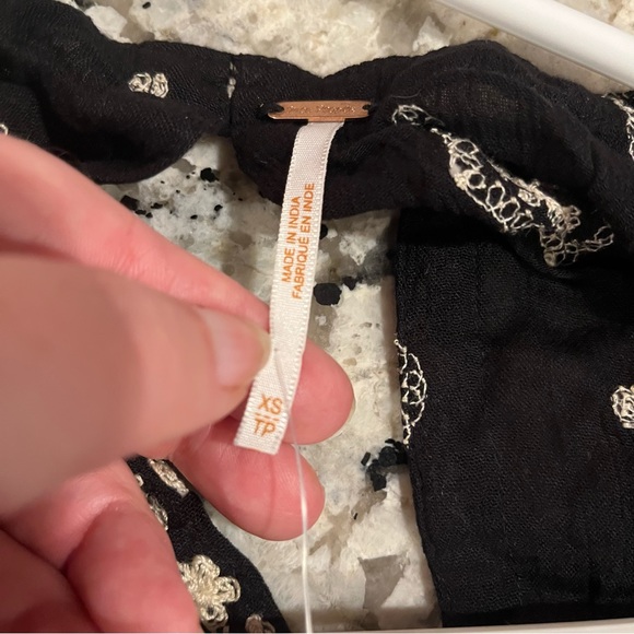 Free People V Neck Embroidered Long Sleeve Tunic Mini Dress Black cream … - Picture 7 of 11